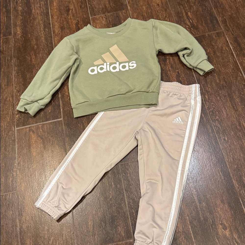 Adidas toddler boy track pants and sweatshirt